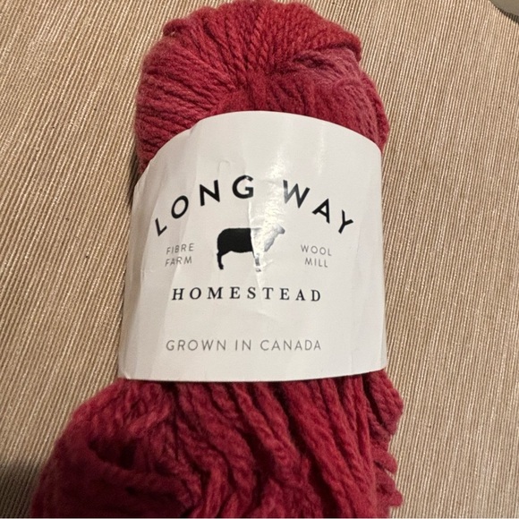 LONG WAY HOMESTEAD Targhee Big 2 Ply Worsted 100% Wool NEW - Picture 2 of 4